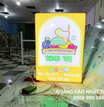 Bảng hộp đèn mica